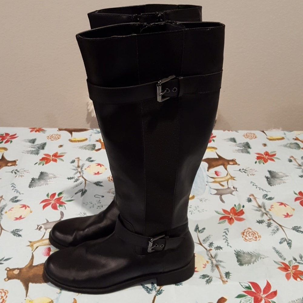 Black Boots
